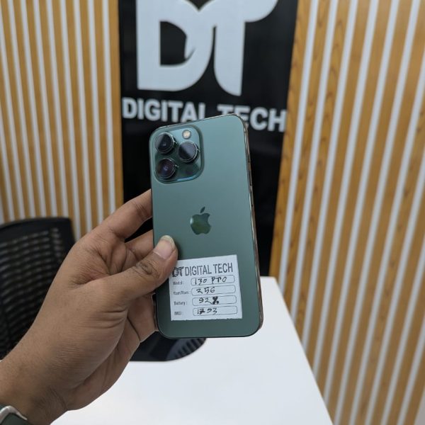 IPhone 13 Pro (256)gb Used (Without Box)